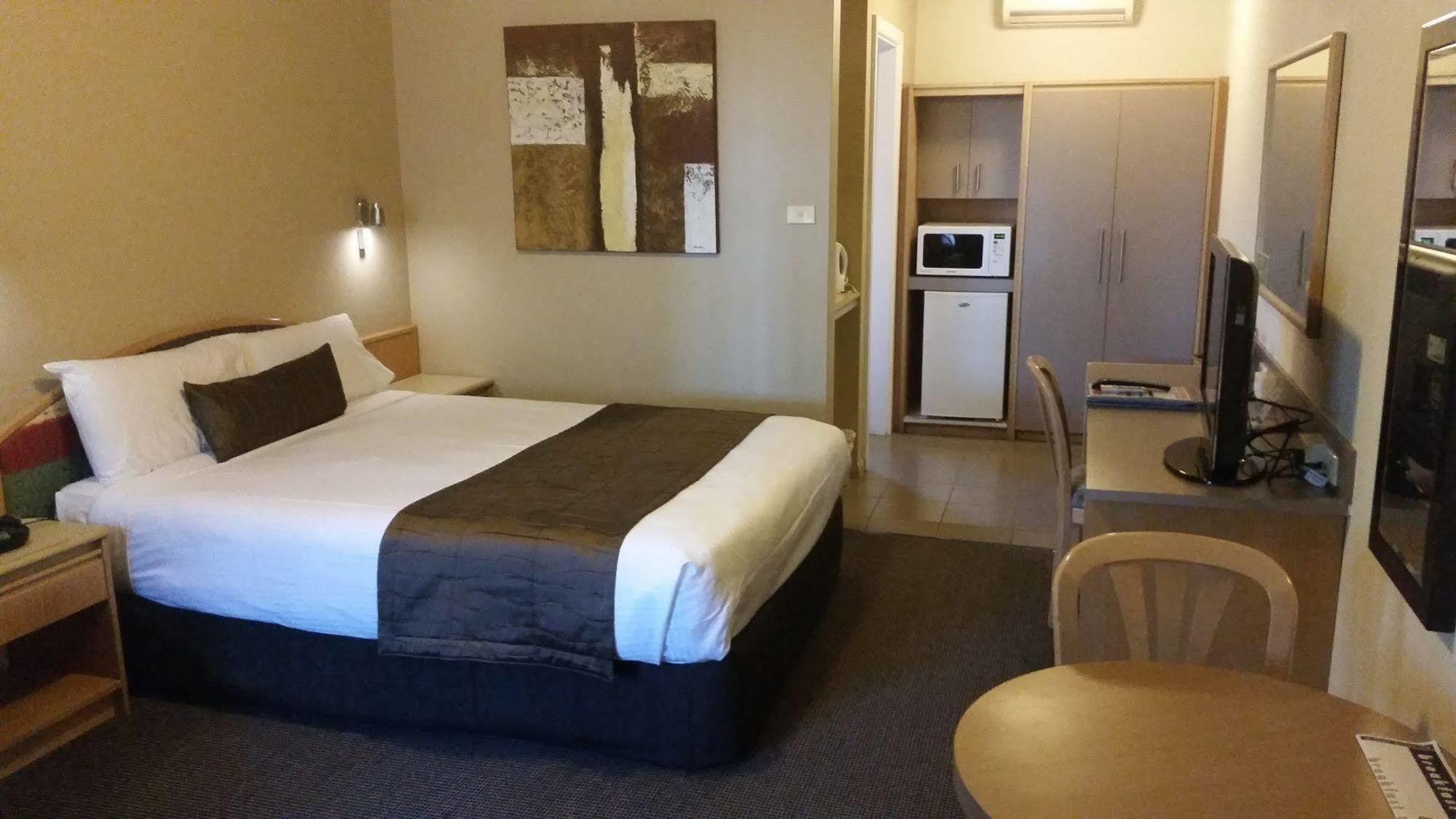 In Town Motor Inn Taree Extérieur photo