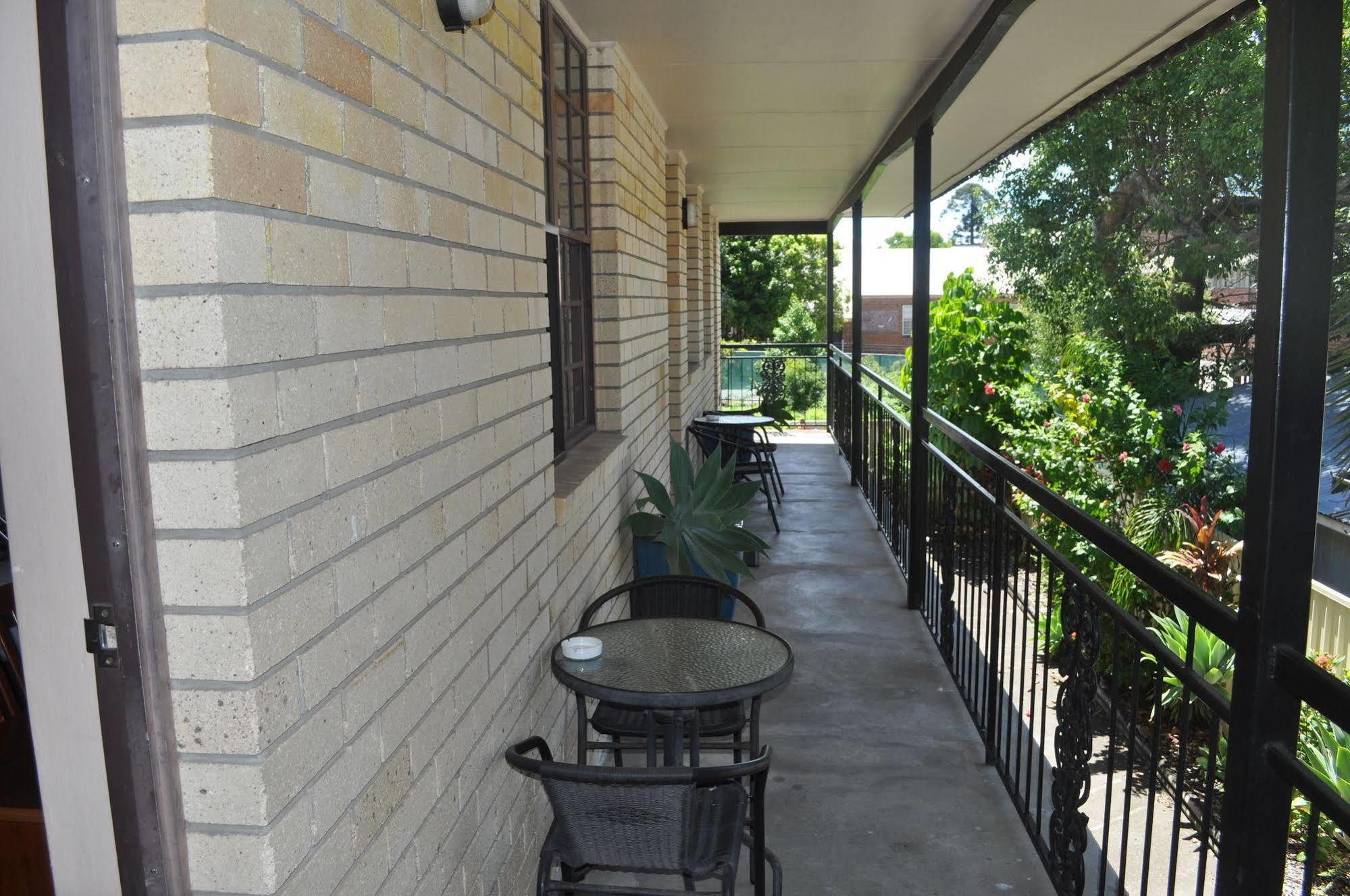 In Town Motor Inn Taree Extérieur photo